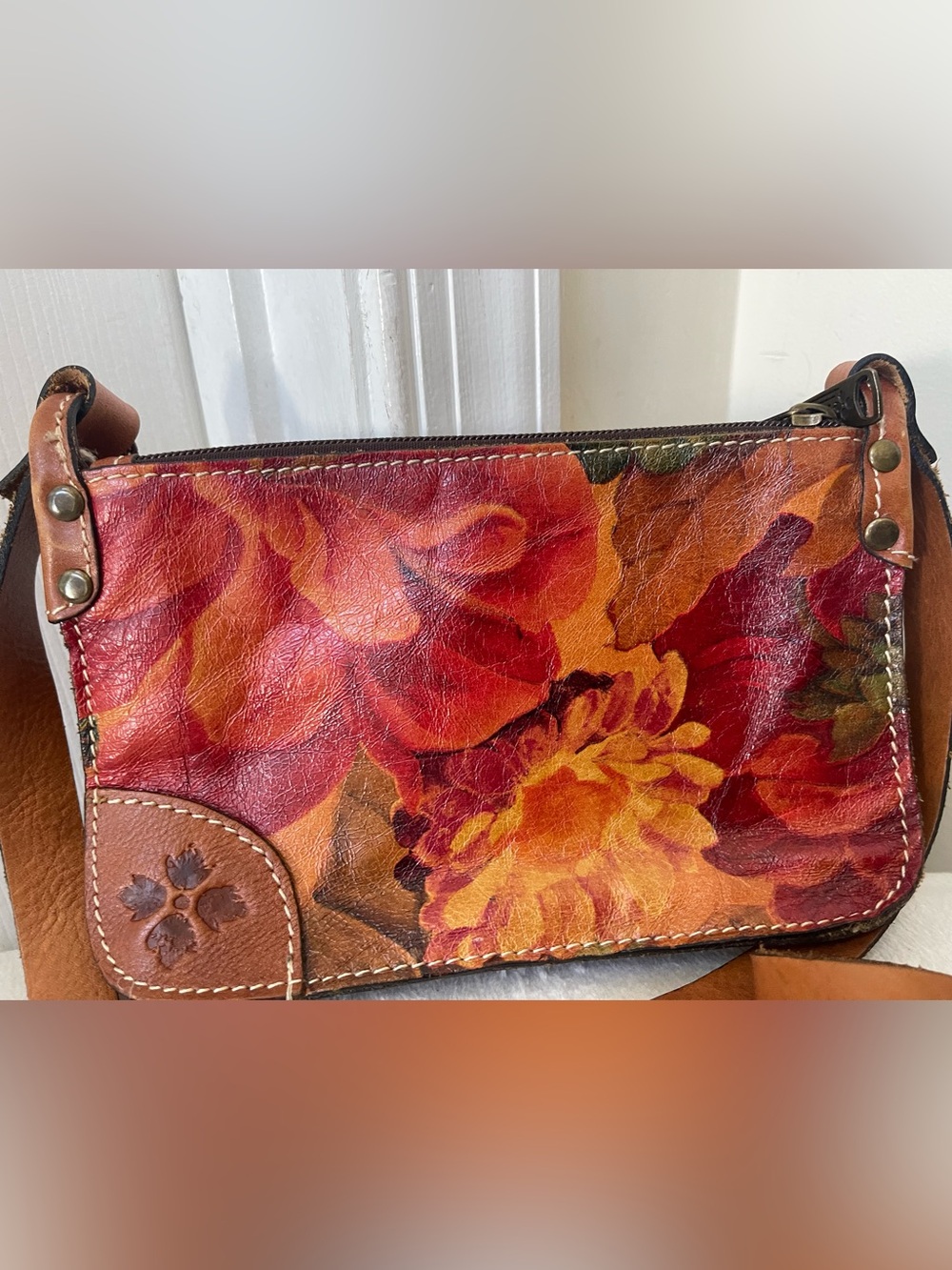 Patricia Nash Tan Brown Floral Leather Crossbody - Picture 10 of 10